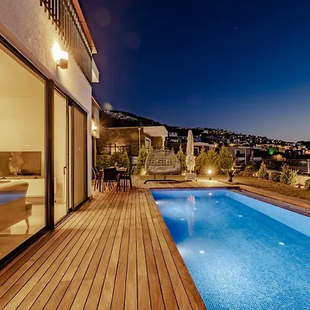Naya Villa