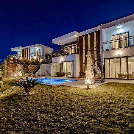 Villa Naya Karakaya